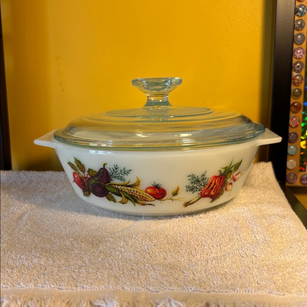 Vintage JAJ Pyrex